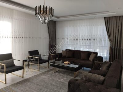 NİĞDE'NİN EN GÜZİDE SEMTİ BOR YOLU'NDA, VİZYON SİTESİ'NDE PRESTİJLİ 4+1 DAİRE