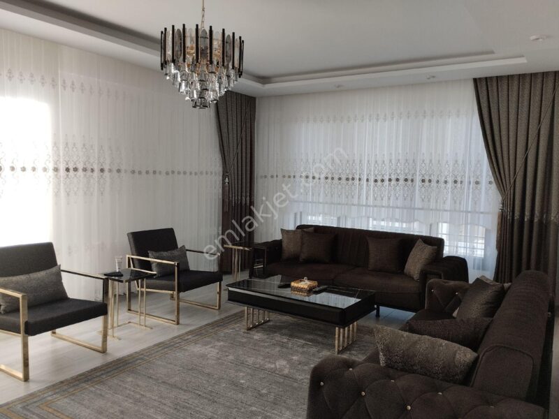 NİĞDE'NİN EN GÜZİDE SEMTİ BOR YOLU'NDA, VİZYON SİTESİ'NDE PRESTİJLİ 4+1 DAİRE