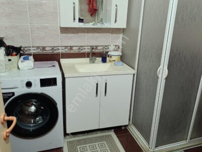 NİĞDE SELÇUK MAHALLESİ'NDE, CADDE ÜZERİ, FIRSAT 3+1 DAİRE