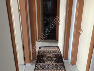 NİĞDE SELÇUK MAHALLESİ'NDE, CADDE ÜZERİ, FIRSAT 3+1 DAİRE