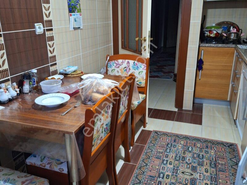 MERKEZİ KONUMDA, BİREYSEL KOMBİLİ, ÖNÜ AÇIK FERAH 2+1 DAİRE