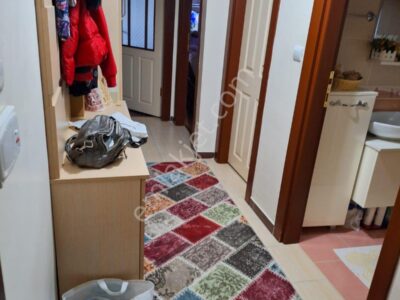 MERKEZİ KONUMDA, BİREYSEL KOMBİLİ, ÖNÜ AÇIK FERAH 2+1 DAİRE