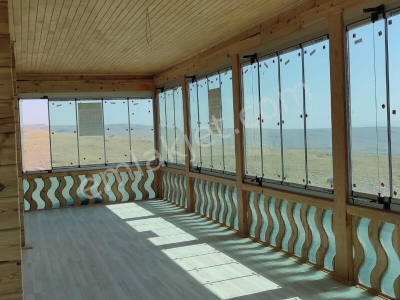 KOYUNLU'DA EMSALSİZ, TOROSLAR MANZARALI, NEFES ALAN AHŞAP MALİKANE