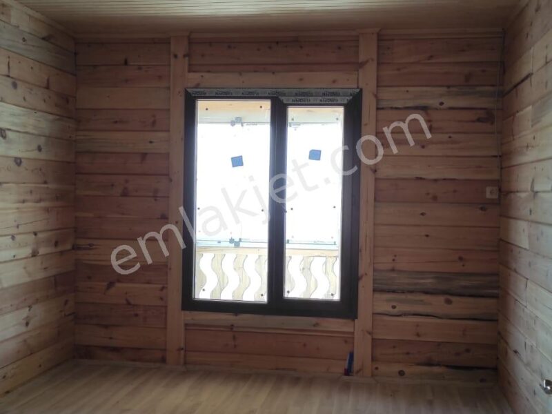 KOYUNLU'DA EMSALSİZ, TOROSLAR MANZARALI, NEFES ALAN AHŞAP MALİKANE